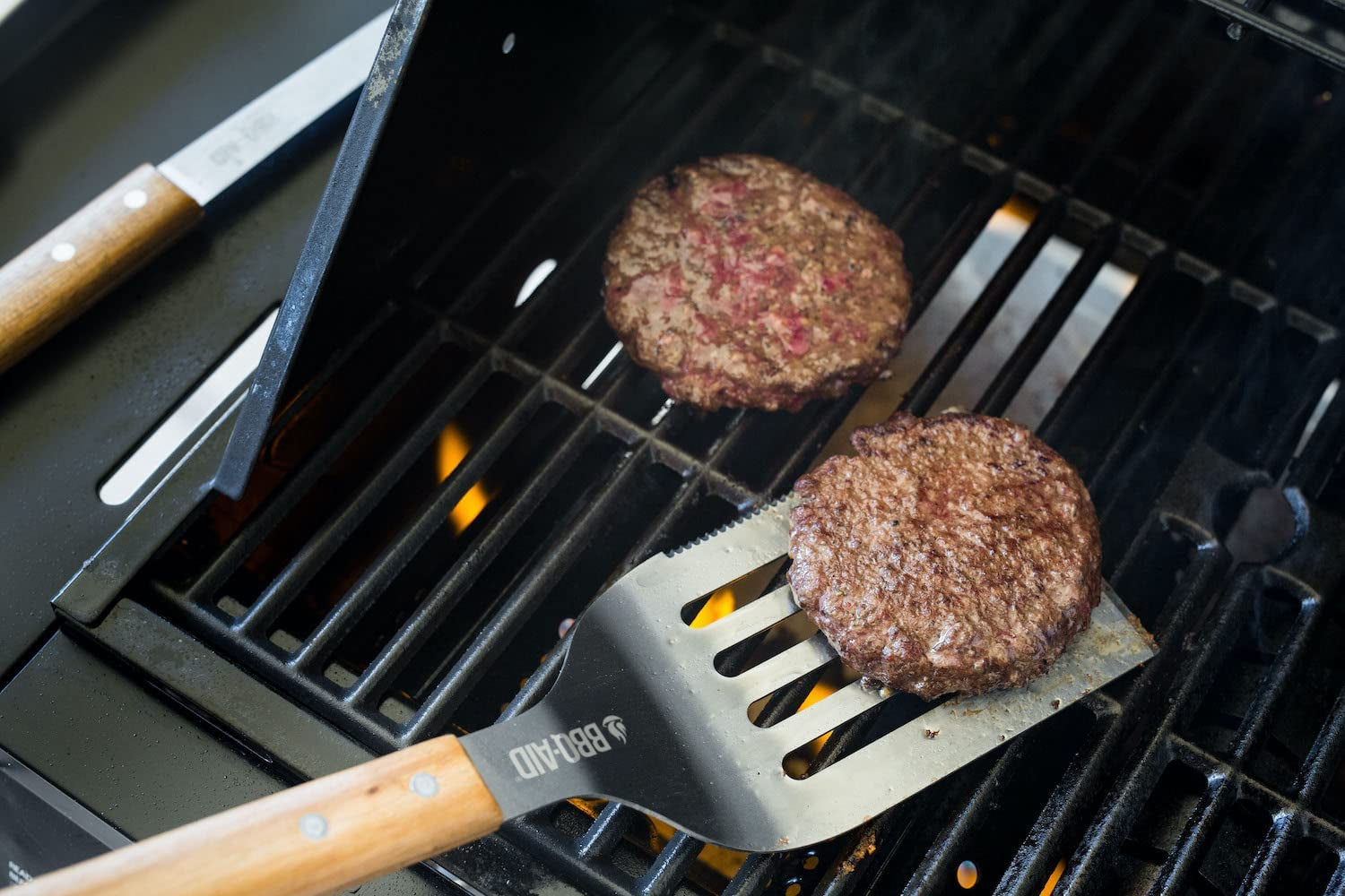 BBQ-AID Pro BBQ Metal Spatula - 17 Barbecue Spatula Stainless Steel with Serrated Knife Edge -Solid & Sturdy Turner Spatula- Acacia Wood Handle- Heavy Duty Built to Last Kitchen Spatula - Image 9