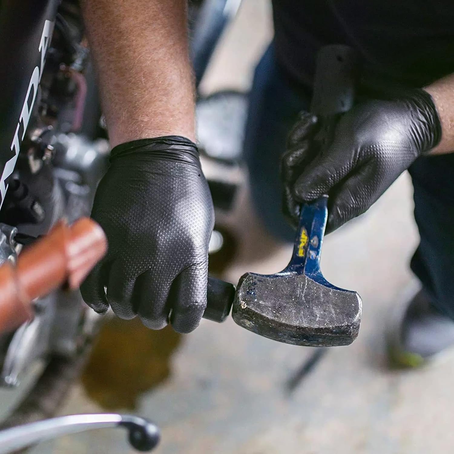 Thor Grip Heavy Duty Black Industrial Nitrile Gloves with Raised Diamond Texture. 8-Mil. Latex Free. 50-Ct Box - Image 9