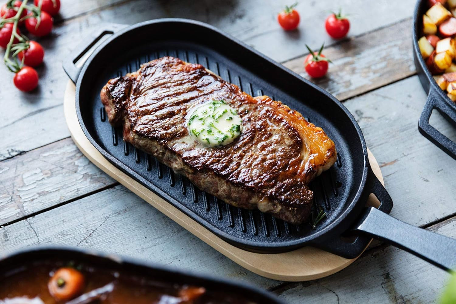 Ooni Cast Iron Grizzler Pan - Grill Frying Pan. 12 X 6 Griddle Plate with Removable Handle and Bamboo Trivet. Pre-Seasoned Non-Stick Oven Safe Cookware. Pizza Oven and BBQ Accessories - Image 2