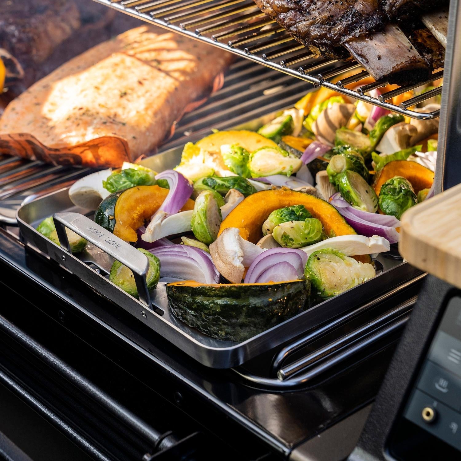 Traeger: Modifire Fish and Veggie Tray - Image 4