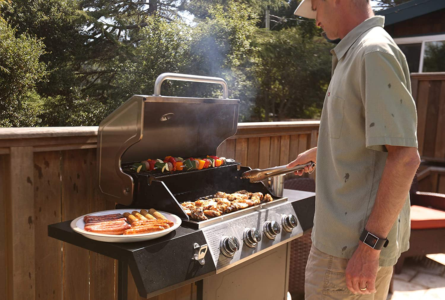 CGG-7400 Propane. 54 Inch. Full Size Four-Burner Gas Grill - Image 8