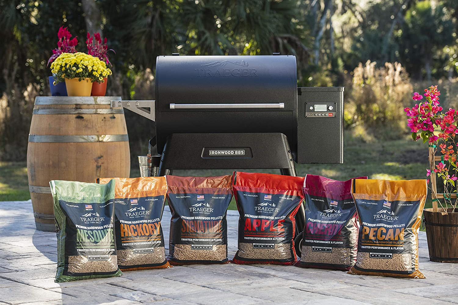 Traeger Grills Signature Blend 100% All-Natural Wood Pellets for Smokers and Pellet Grills. BBQ. Bake. Roast. and Grill. 20 Lb. Bag - Image 5