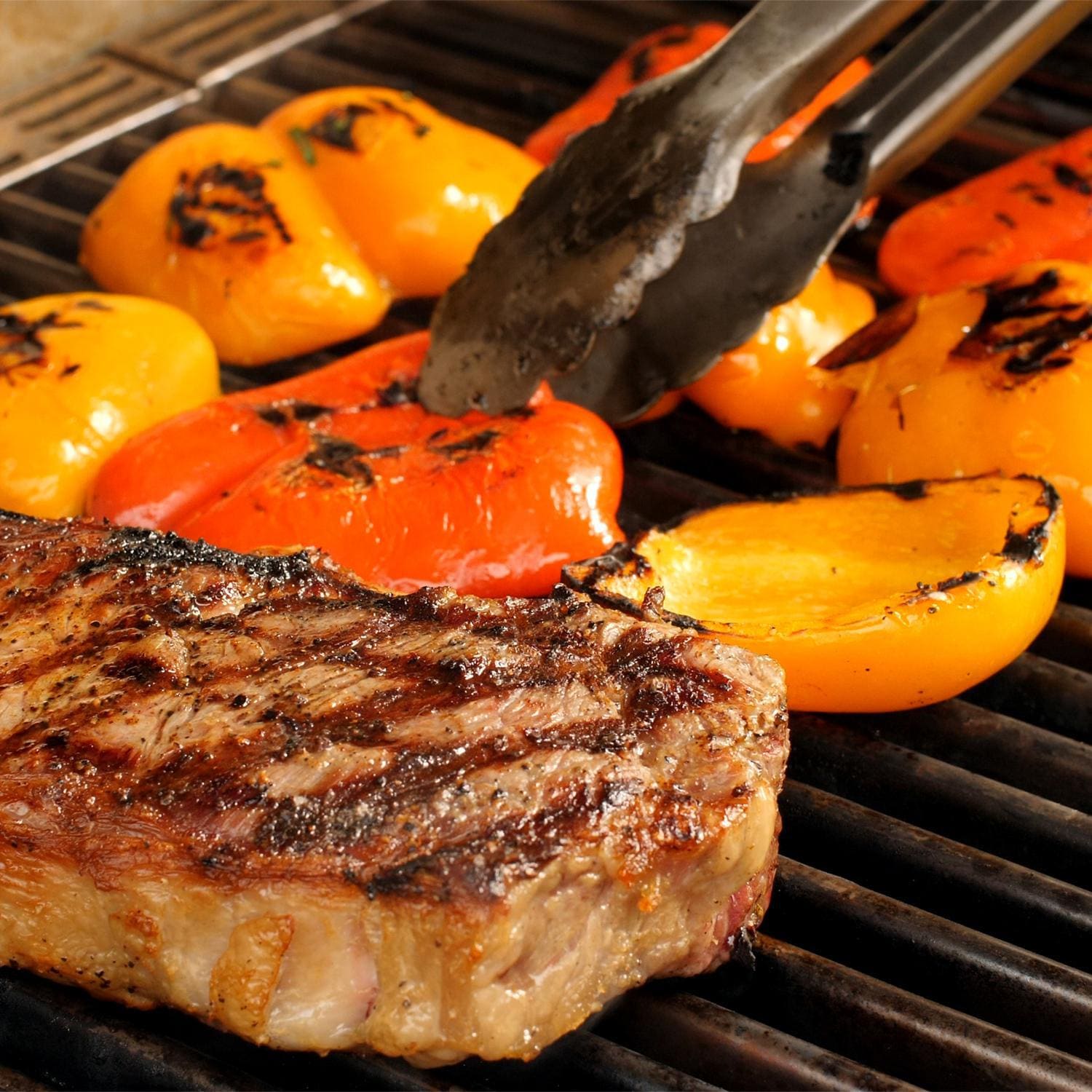 Saber Grills: Stainless Series 3-Burner Built-In Grill (NG) - Image 17