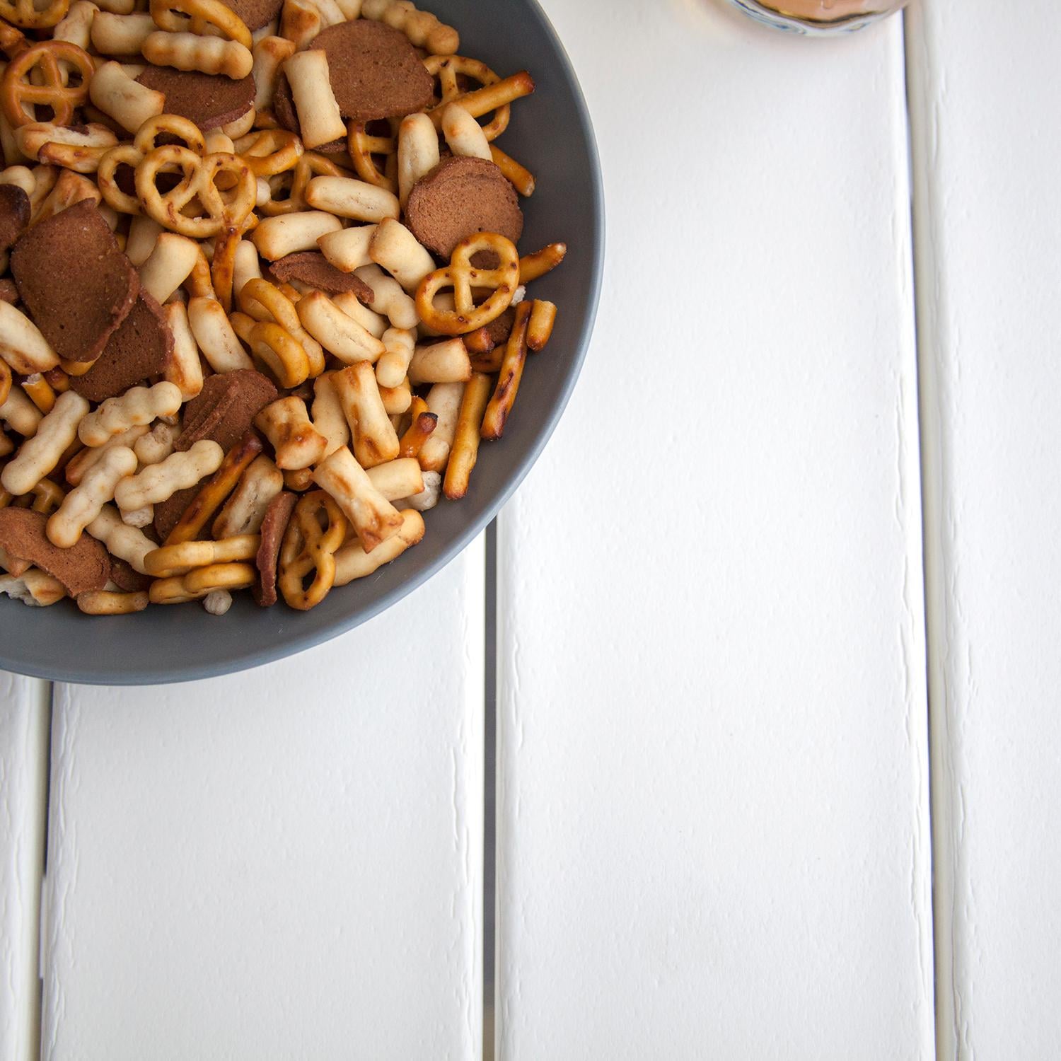 Polywood: Newport 18 End Table - Image 4