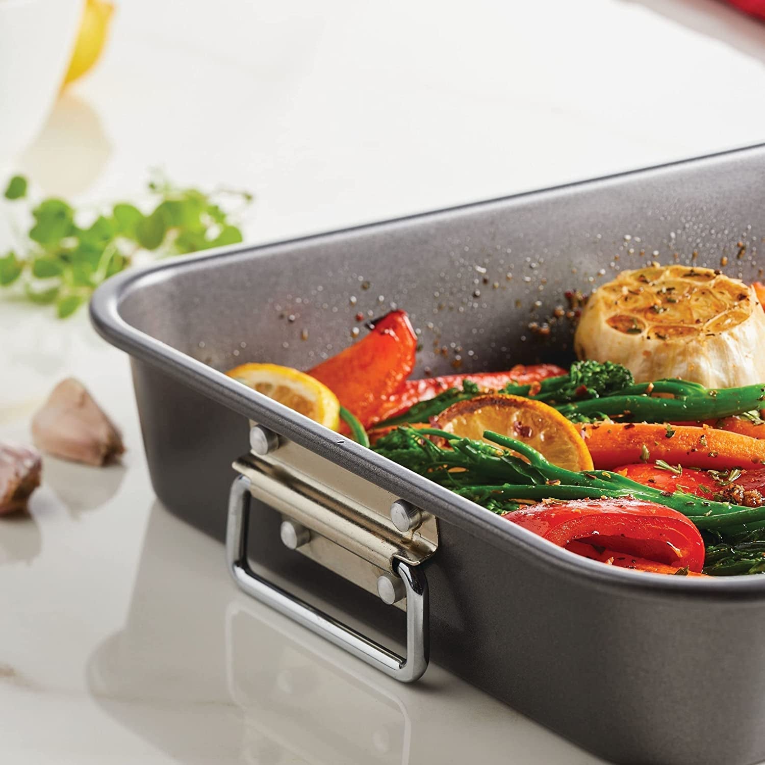 Farberware Bakeware Nonstick Steel Roaster with Flat Rack. 11-Inch X 15-Inch. Gray - Image 10