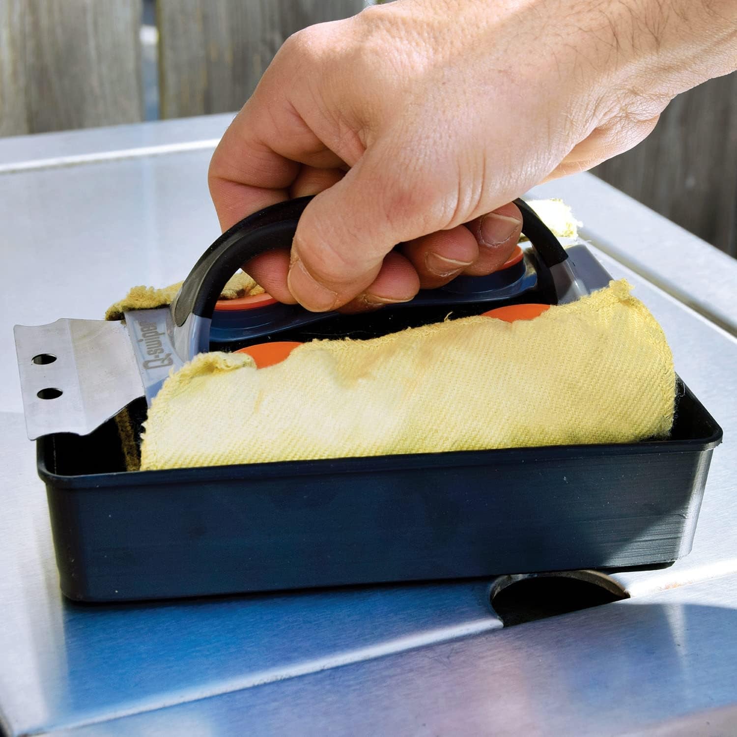 Q-Swiper Steam Clean BBQ Grill Cleaner Set - 1 Grill Brush with Scraper. 2 Heat Resistant Kevlar® Cloths. 1 Tray | Bristle Free | Safe Way to Steam Away Grill Grease & Grime - Image 4