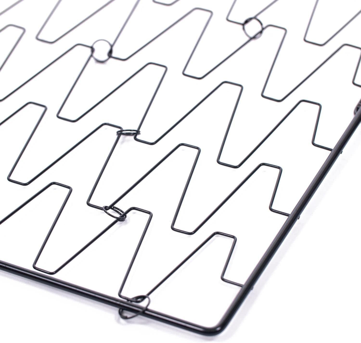 BBQGUYS Signature Non-Stick Flexible Grilling Basket - BBQ-FGB - Image 3