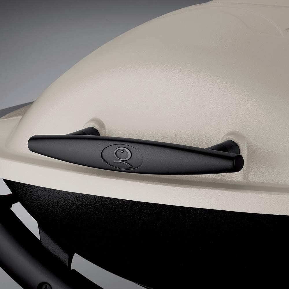 Weber Q1000 Liquid Propane Grill. Chrome - Image 12