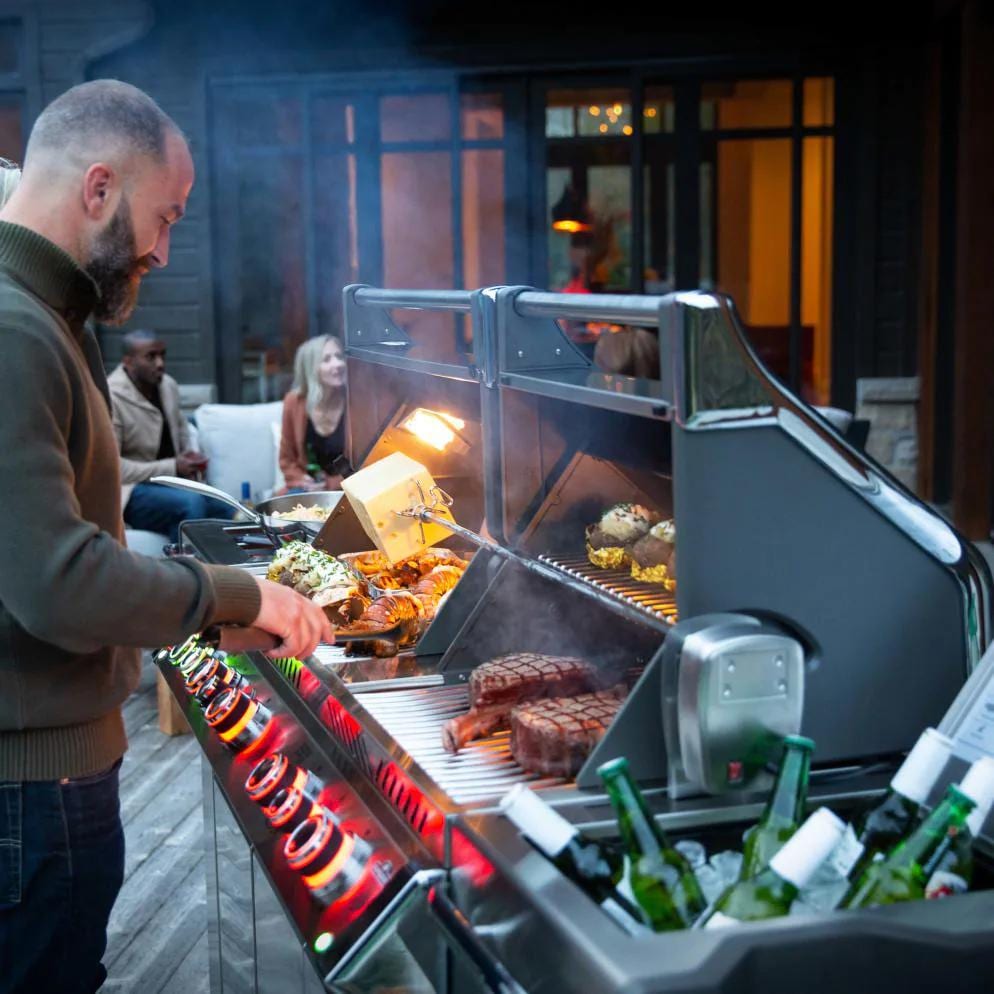 Napoleon: Prestige Pro 825 Gas Grill With Power Side Burner. Infrared Rear & Bottom Burners - Image 4