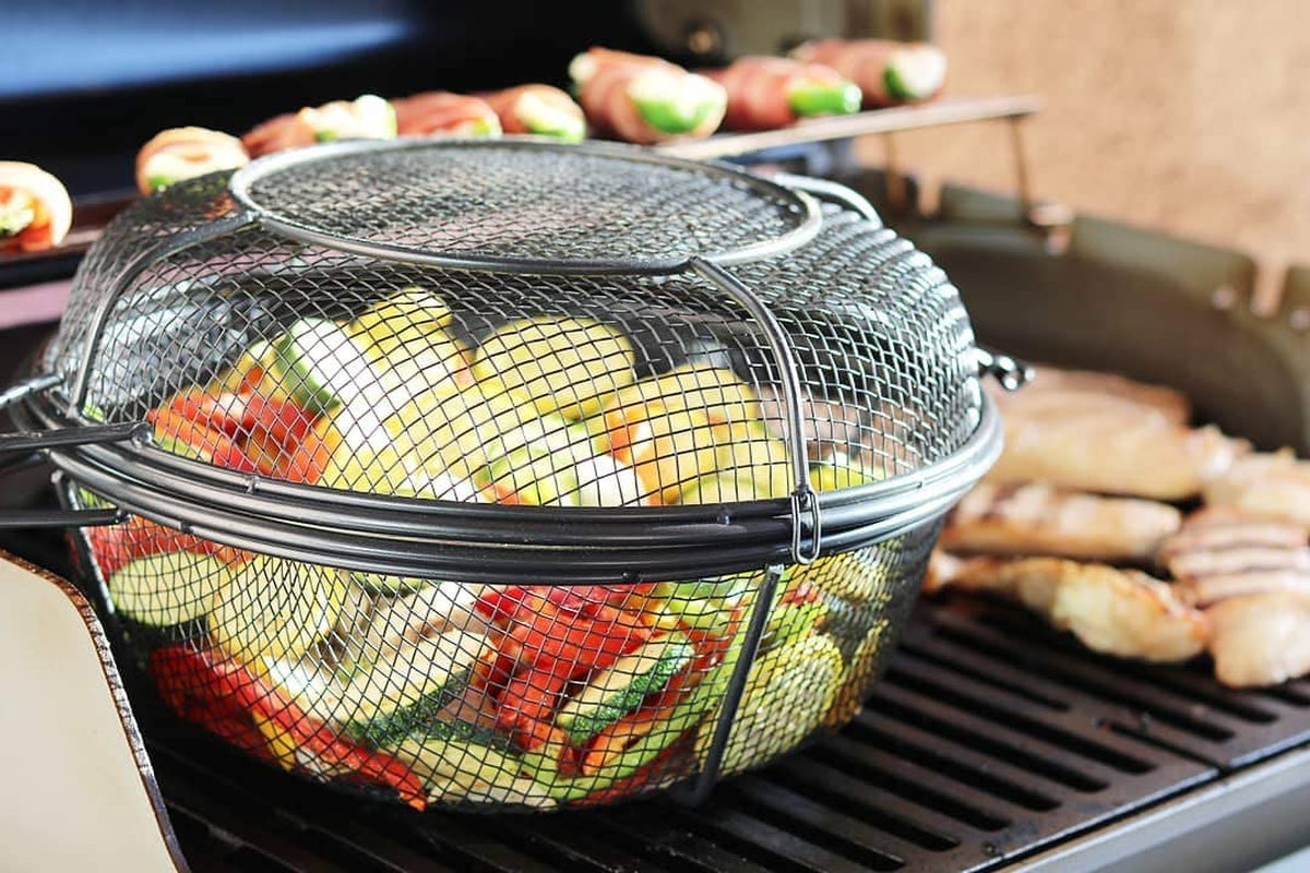 Outset 76182 Chef'S Jumbo Outdoor Grill Basket and Skillet with Removable Handles - Image 7
