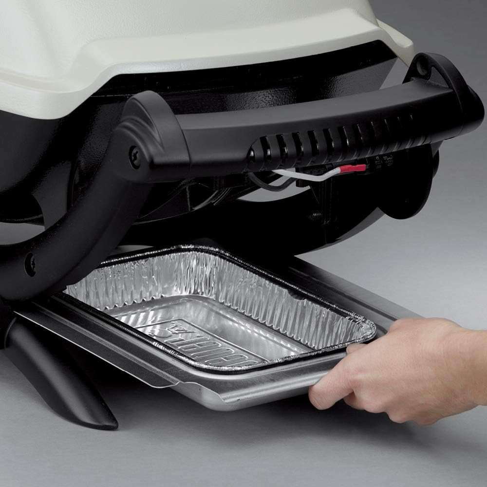 Weber Q1000 Liquid Propane Grill. Chrome - Image 11