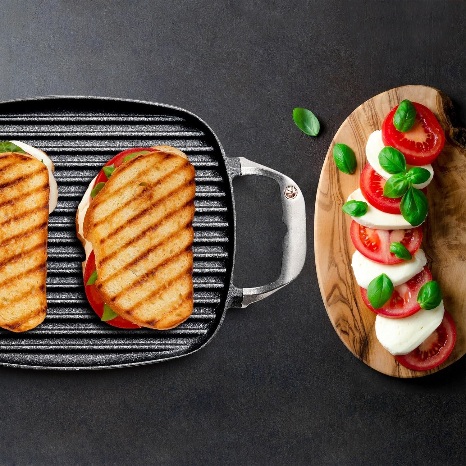 Cast Iron Grill Pan with Ridges 8.5 X 14.25 X 1.5 - Image 3