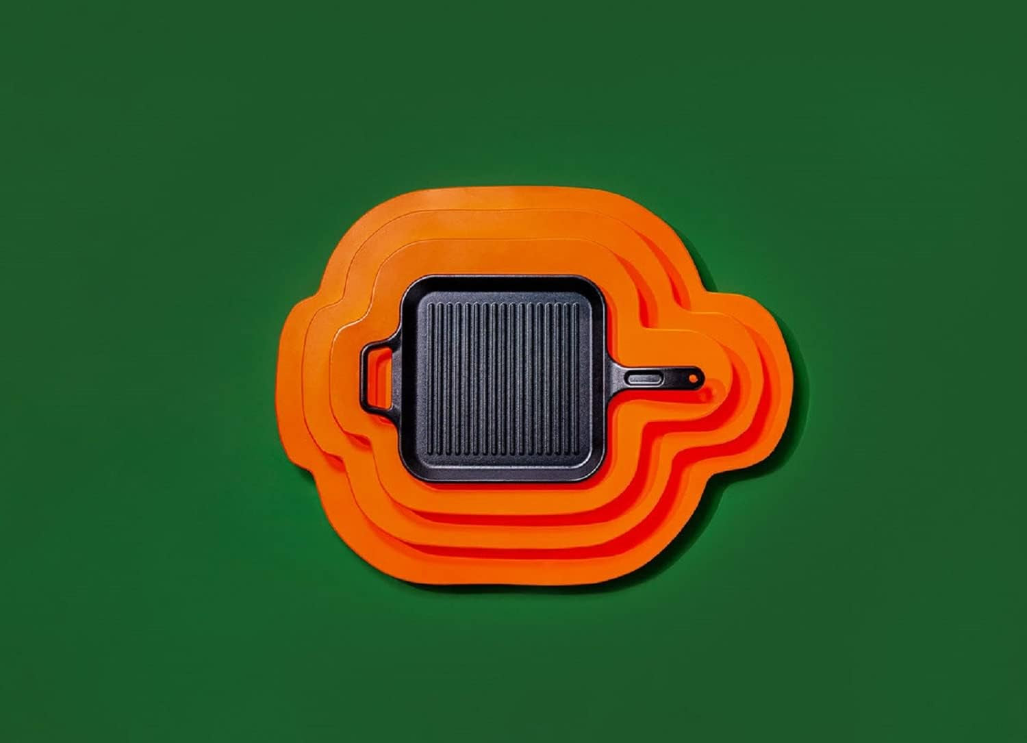 BOLD 12 Inch Seasoned Cast Iron Grill Pan; Design-Forward Cookware - Image 4