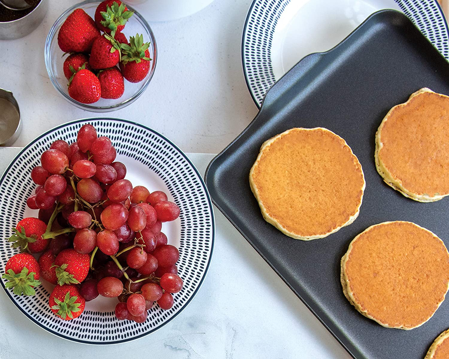 Nordic Ware Two Burner Griddle. 10.3 X 17.4 Inches. Non-Stick. Black - Image 2