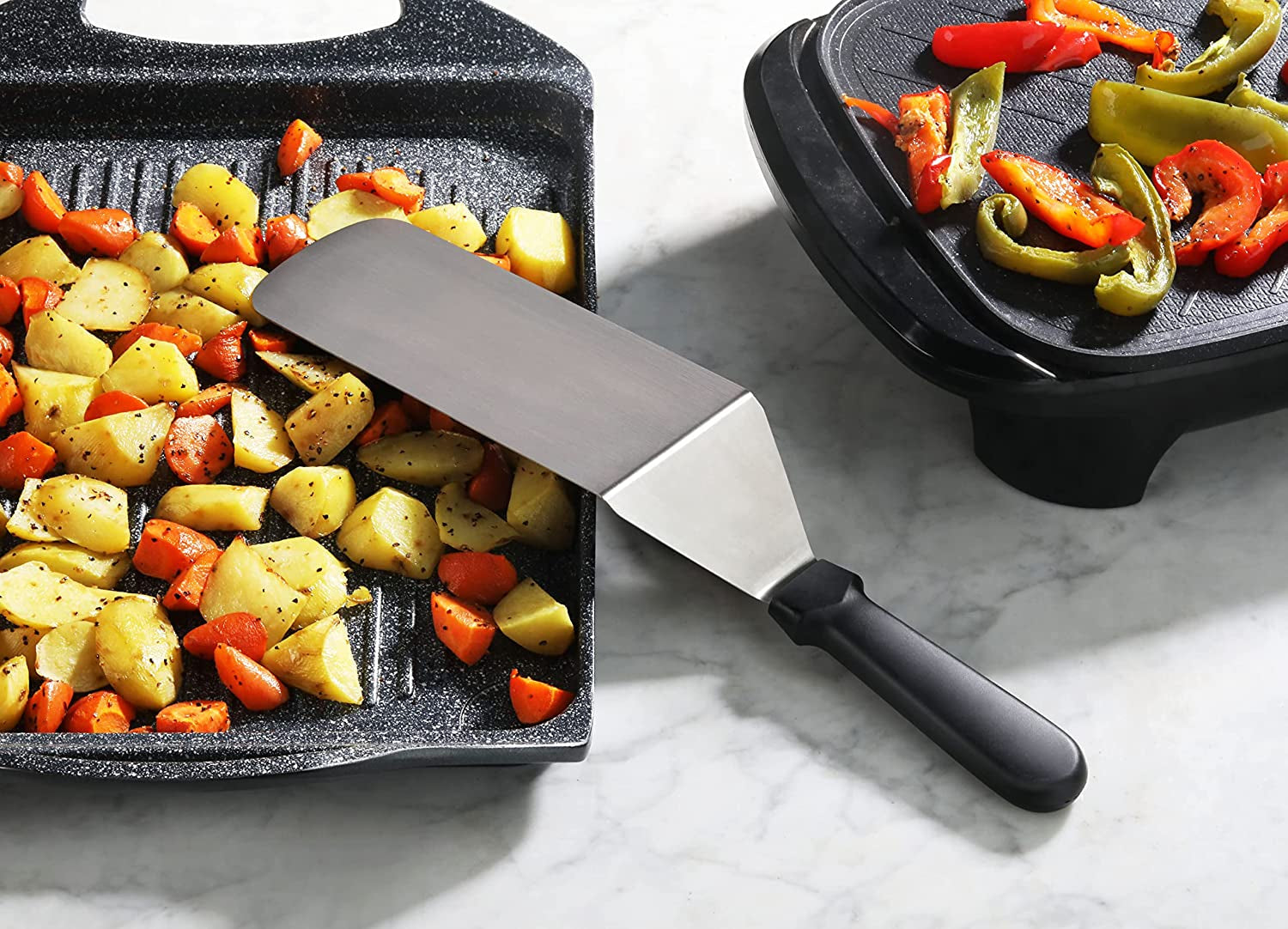 New Star Foodservice 36190 Plastic Handle Flexible Grill Turner/Spatula. 14.5-Inch. Black - Image 6