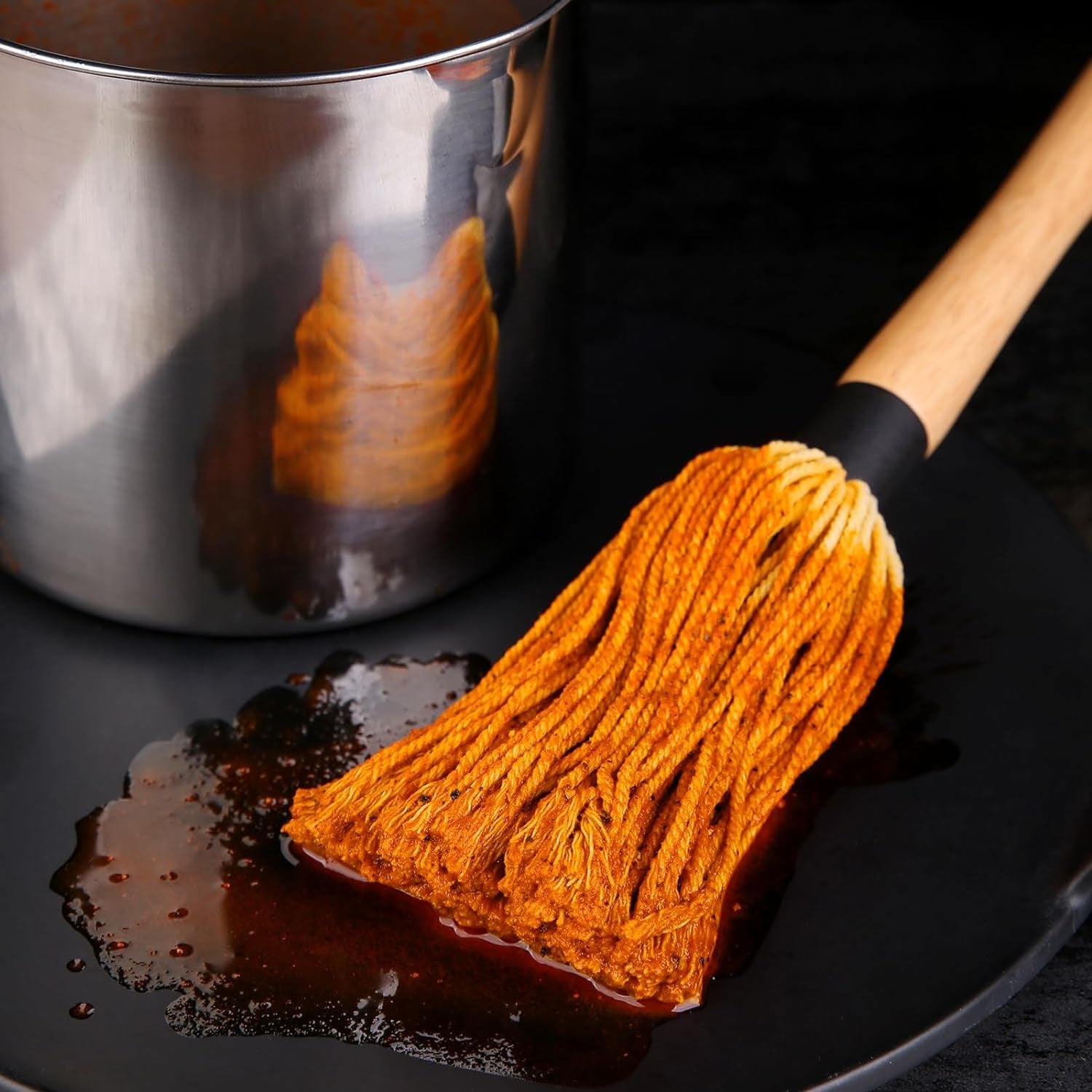 Donxote 18 Inch BBQ Mop Brush Set of 2. with 6 Extra Replacement Heads. Wooden Long Handle Cotton Head Mopping Basting Grill Sauce Perfect for Grilling Smoking Steak Marinade or Glazing - Image 6