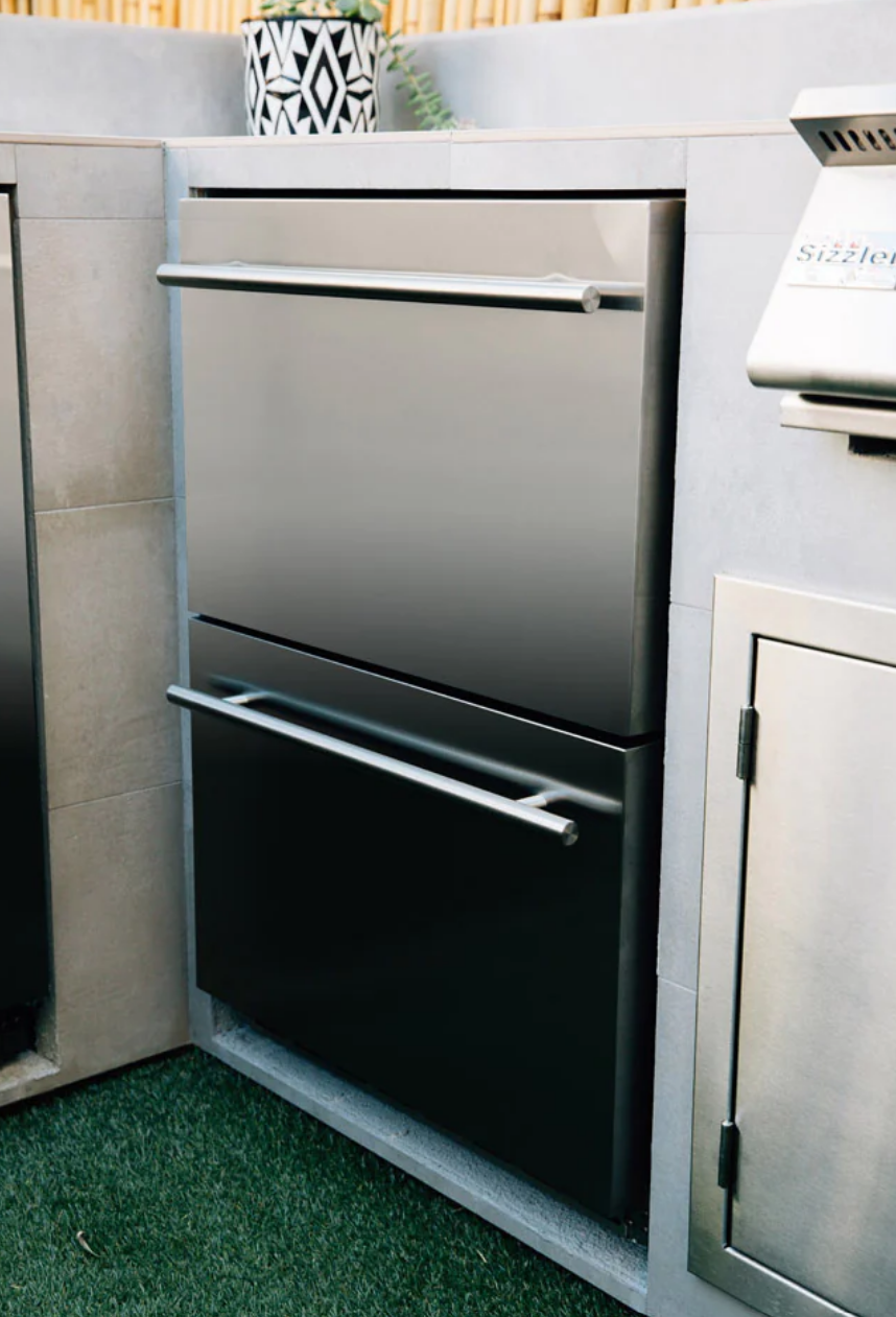 TrueFlame: 24 Deluxe Outdoor Rated Drawer Fridge - Image 4