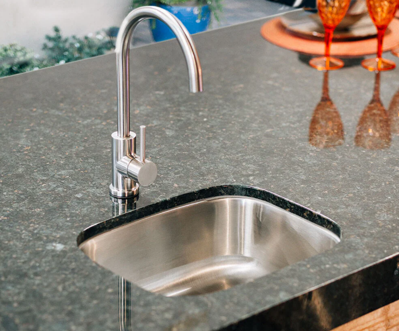 TrueFlame: 19 x 15 Undermount Sink - Image 2