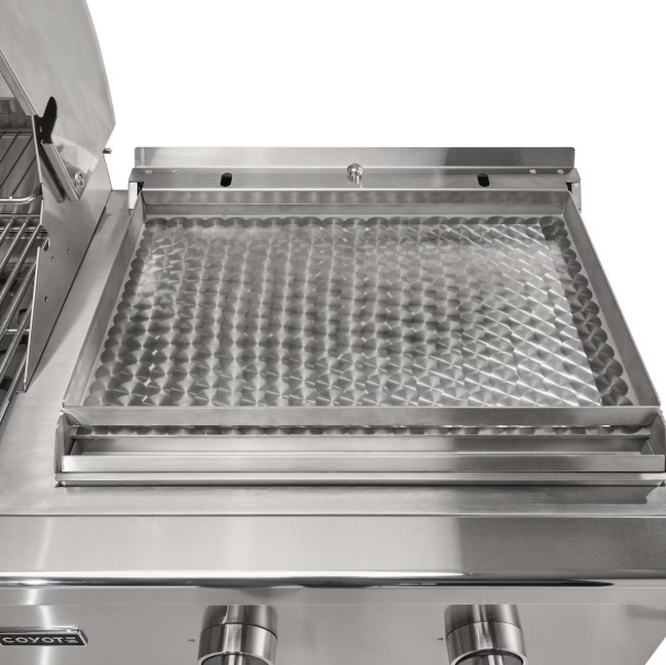 Coyote Grills: 50 Combo Built-In Gas & Flat Top Grill - Image 5