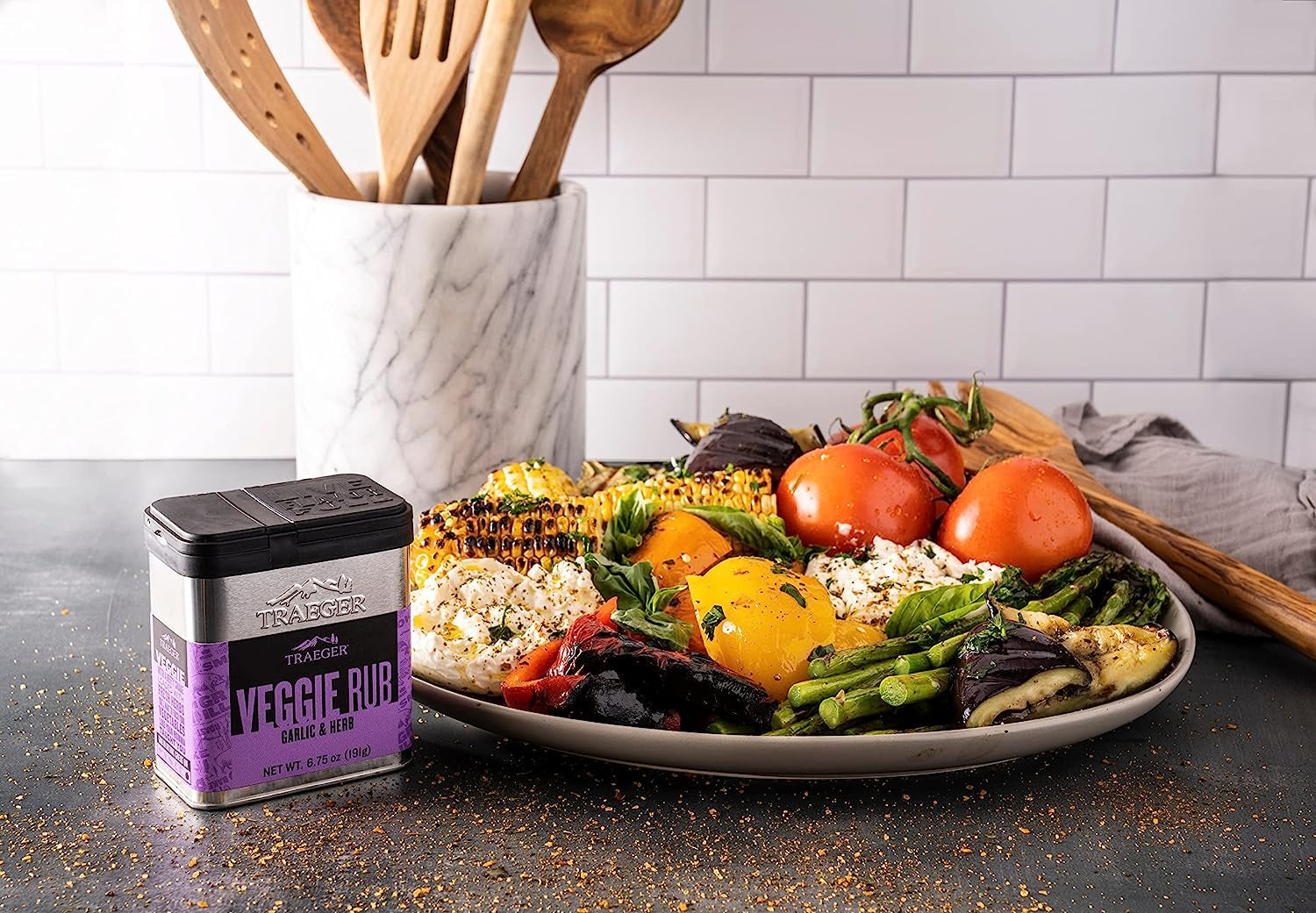 Traeger Grills SPC182 Veggie Rub with Garlic & Herb Light Pink Label 6.75 Ounce (Pack of 1) - Image 4