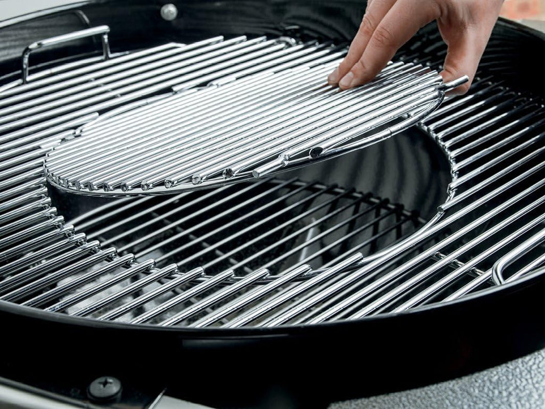 Weber Performer Deluxe Charcoal Grill. 22-Inch. Touch-N-Go Gas Ignition System. Black - Image 9