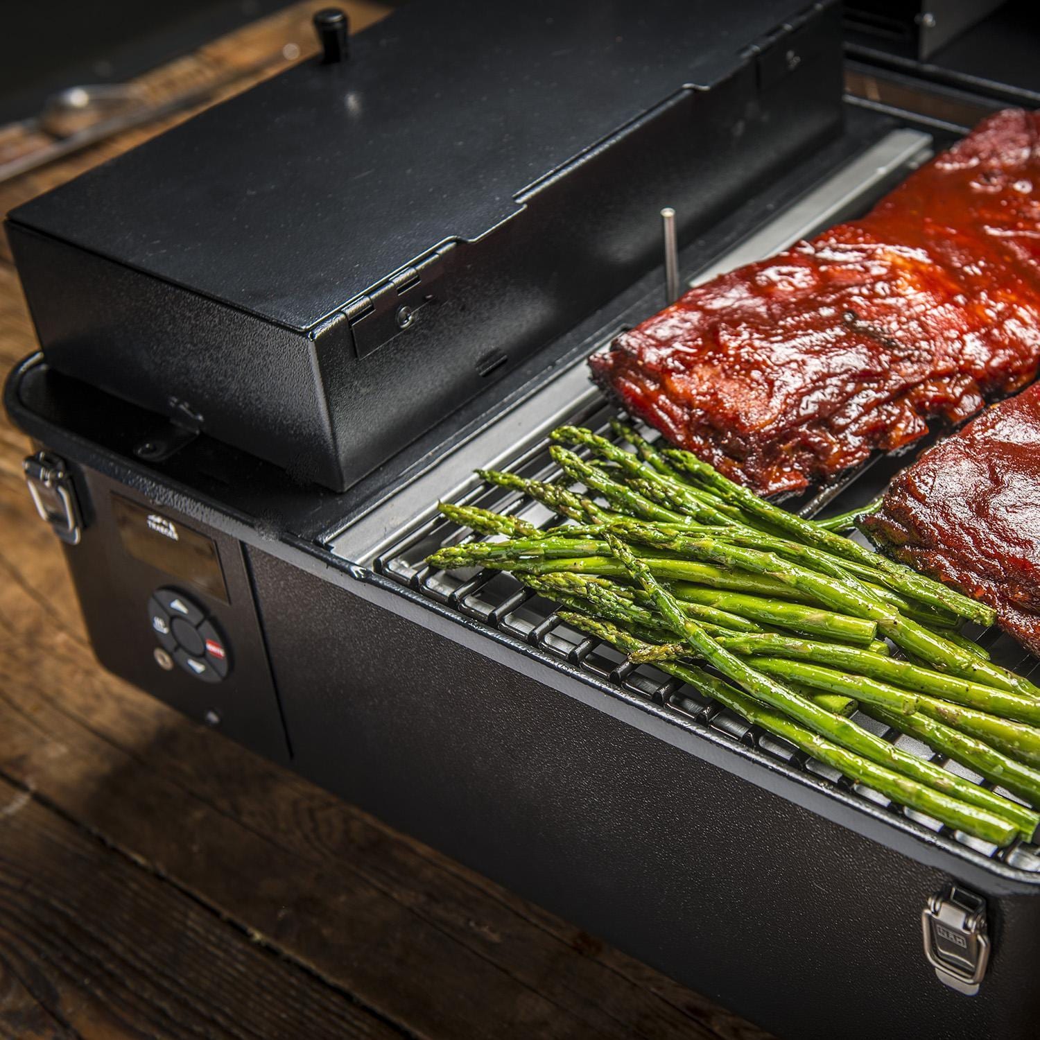 Traeger: Ranger Pellet Grill - Image 2