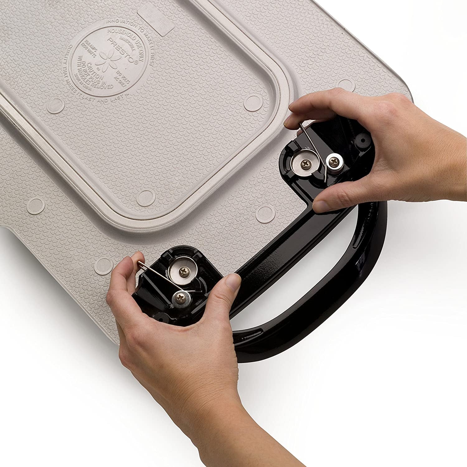 07061 22-Inch Electric Griddle with Removable Handles. Black. 22-Inch - Image 3