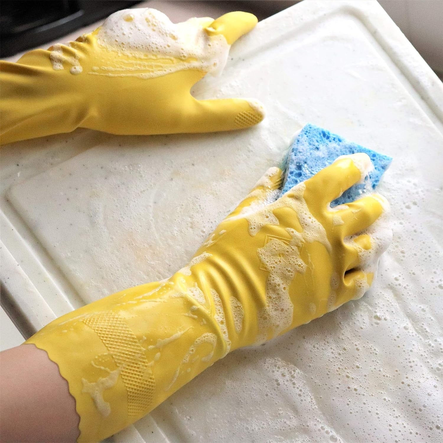 Handsaver Rubber Gloves for Kitchen and Household Cleaning (3 Pairs) - Image 4