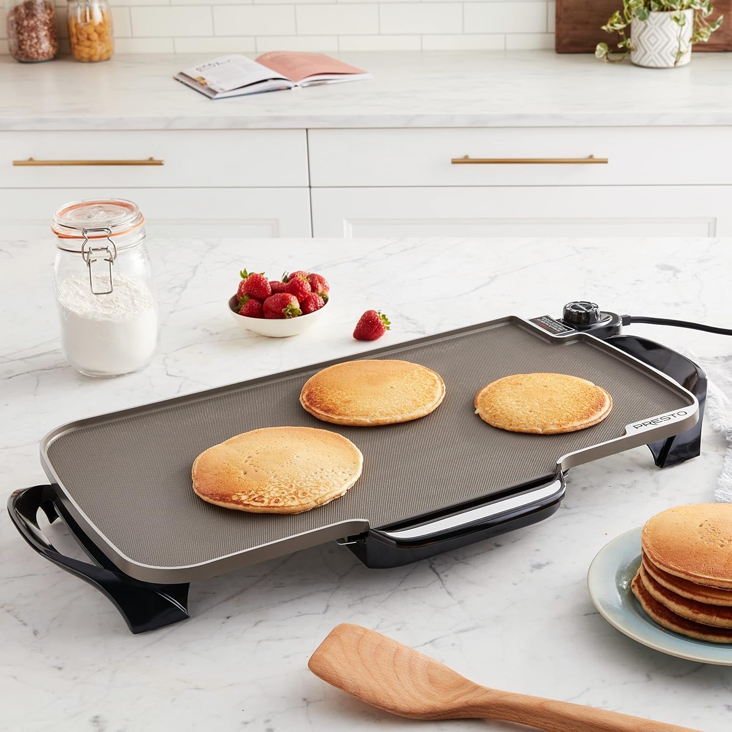 Presto 07062-22-Inch Ceramic Removable Handles Electric Griddle. Grey Ceramic - Image 7