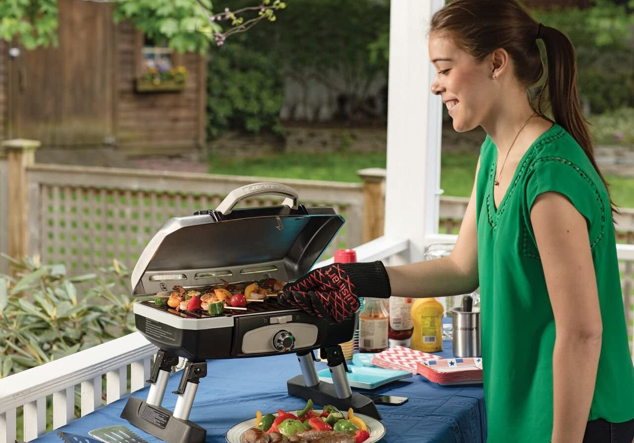 CGG-180TS Petit Gourmet Portable Tabletop Gas Grill. Stainless Steel - Image 3