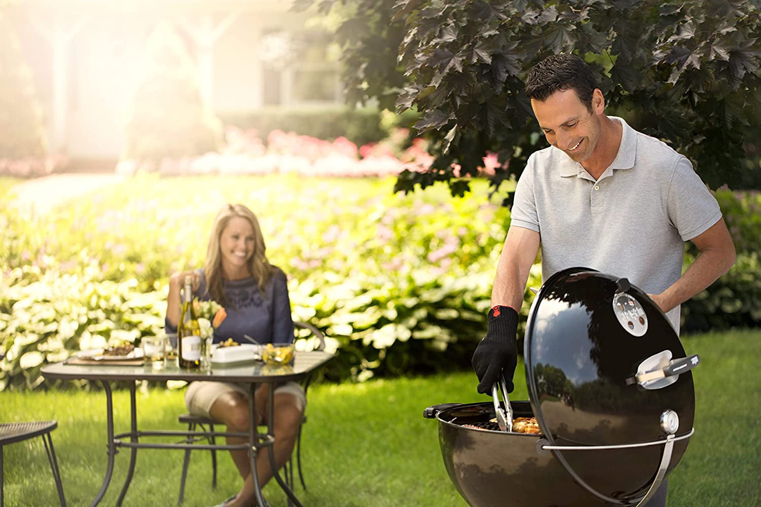 Weber Master-Touch 22 Charcoal Grill. Smoke - Image 12