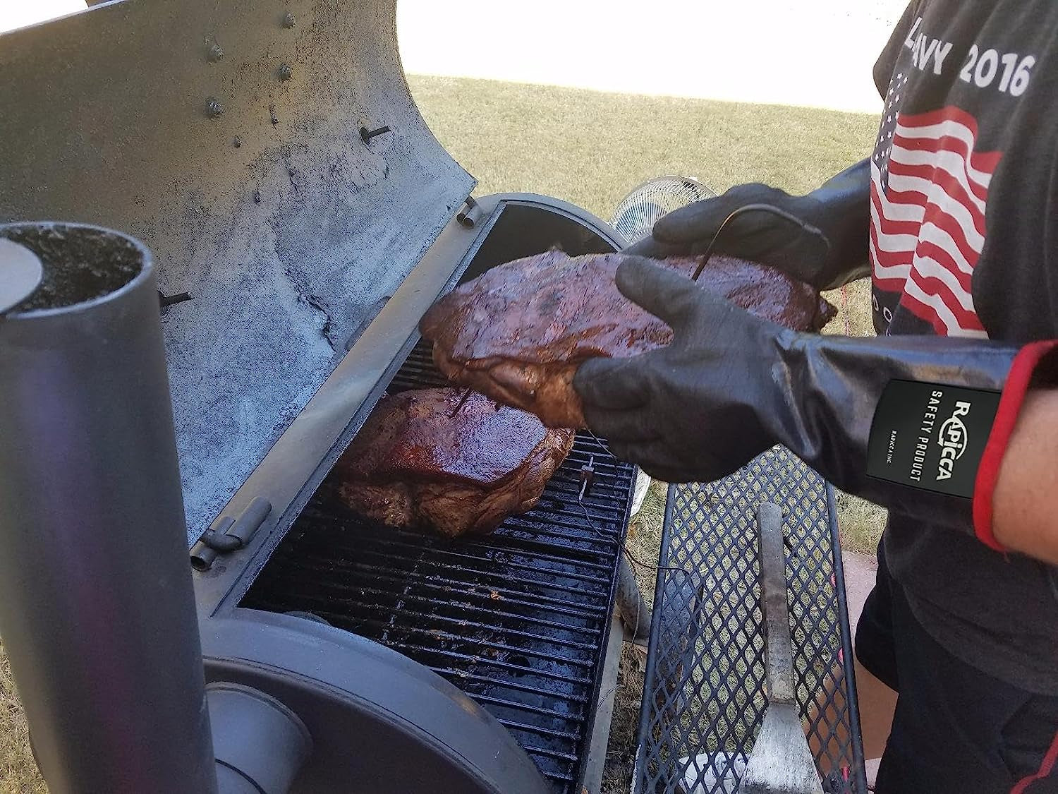 BBQ Gloves.17In 932℉ Heat Resistant for Grill.Smoker.Cooking.Pit.Barbecue.Textured Palm Handle Greasy Food on Your Fryer.Grill.Oven without Slip.Waterproof.Oil Resistant.Very Easy to Clean(M) - Image 3