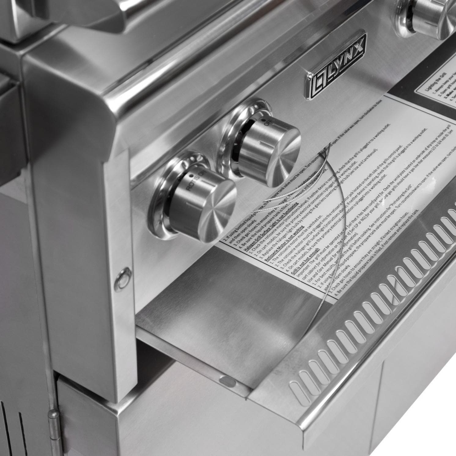 Lynx Pro: 36 Freestanding Grill - Image 17