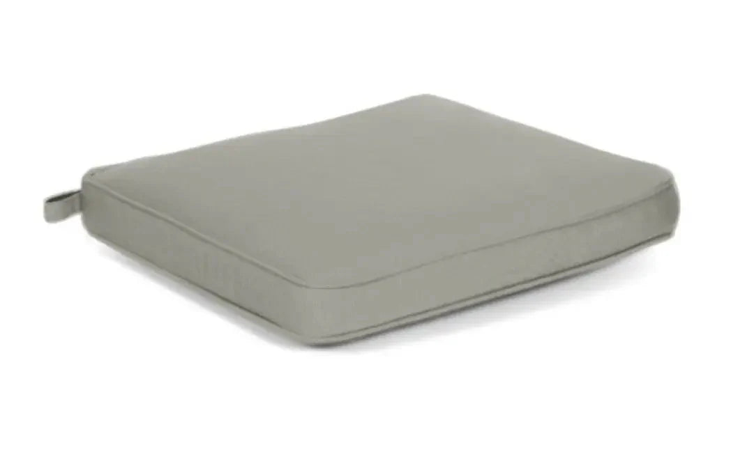 Casual Cushion Deluxe Dining Seat Cushion in Spectrum Dove
