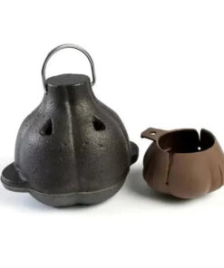 Charcoal Companion Cast Iron Garlic Roaster & Silicone Squeezer Set