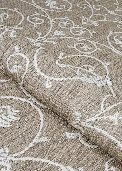 Couristan 8x10 Recife Veranda in Champagne & Taupe Outdoor Rug - Image 2