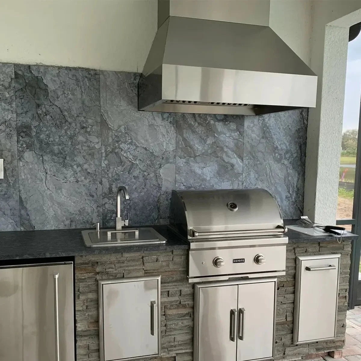 Coyote 36 W x 30 D Chimney Hood with LED Lights- MUST PURCHASE BLOWER SEPARATELY - Image 3