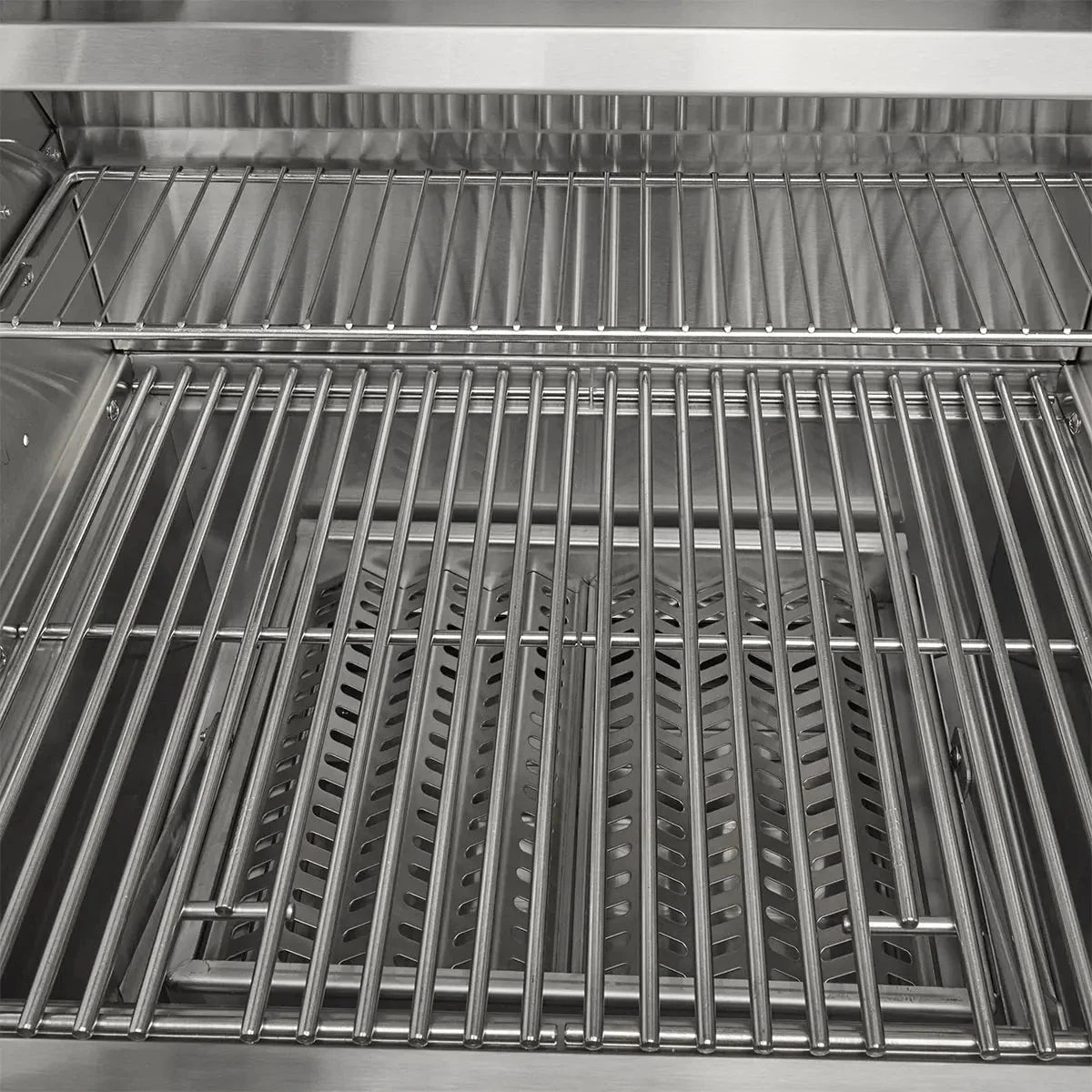 Coyote 50 Hybrid Built-In Gas and Charcoal Grill - Image 8