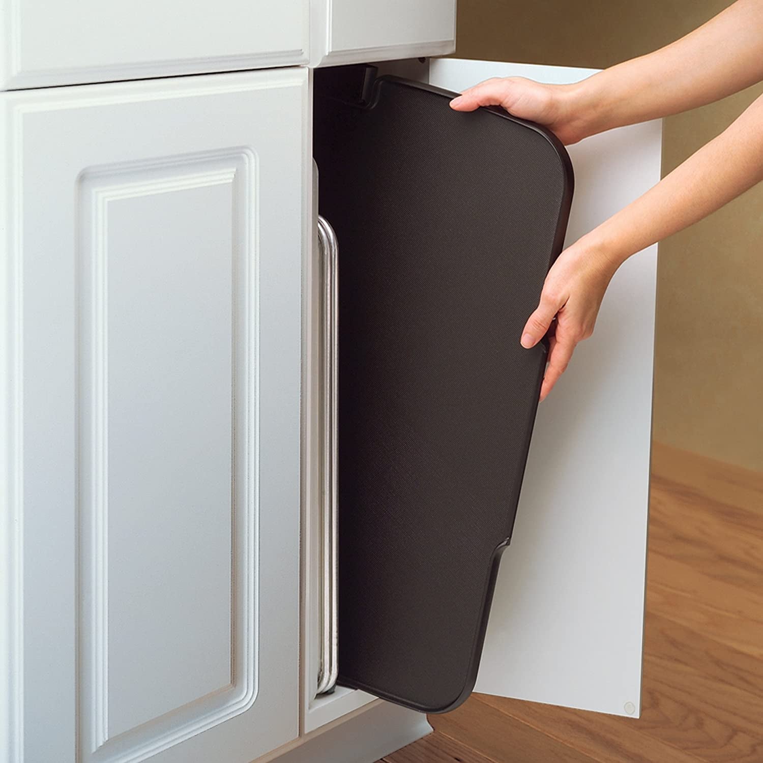 07061 22-Inch Electric Griddle with Removable Handles. Black. 22-Inch - Image 4