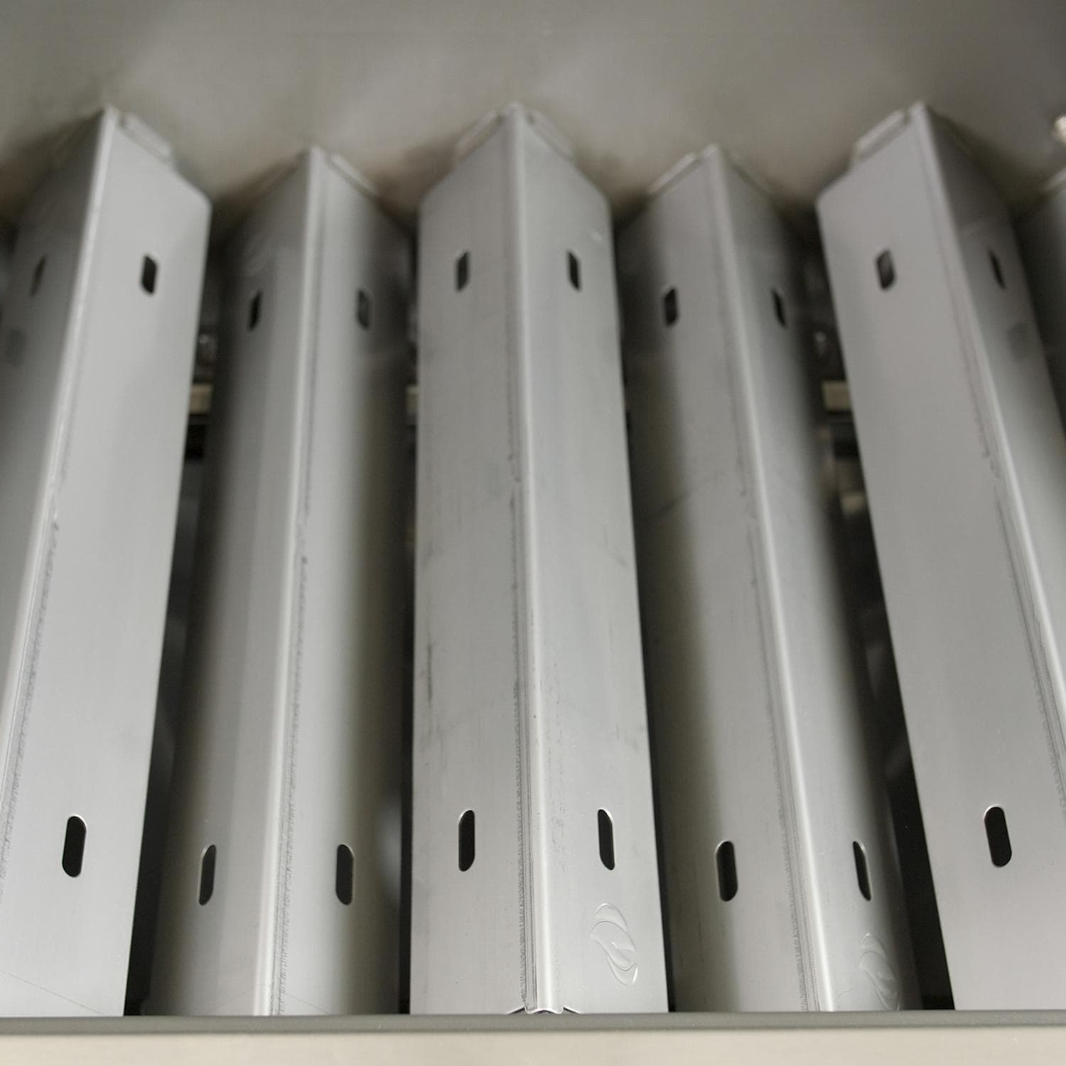 Napoleon: Built-In Prestige Pro 665 Gas Grill With Infrared Rear Burner - Image 9