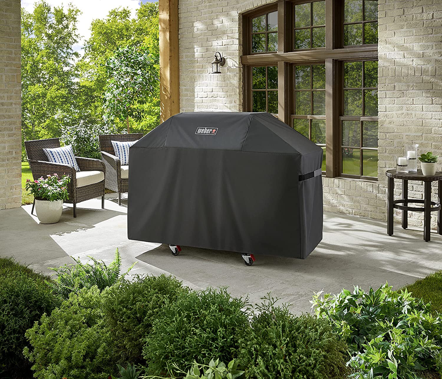 Weber Genesis 300 Series Premium Grill Cover. Heavy Duty and Waterproof. Fits Grills up to 62 Inches Wide - Image 3