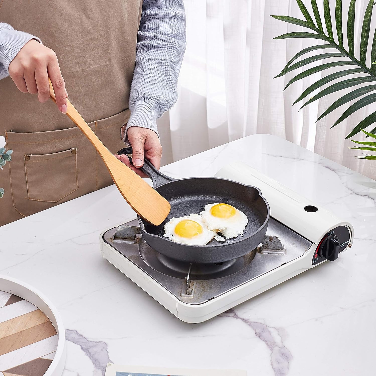 Bruntmor Pre-Seasoned Cast Iron Cookware Set - 8-Piece Bundle with Skillets. Grill Pan. Dutch Oven. Pizza Pan. and Utensils - Durable Pots and Pans Set for Cooking - Ideal Gift for Home or Camping - Image 7