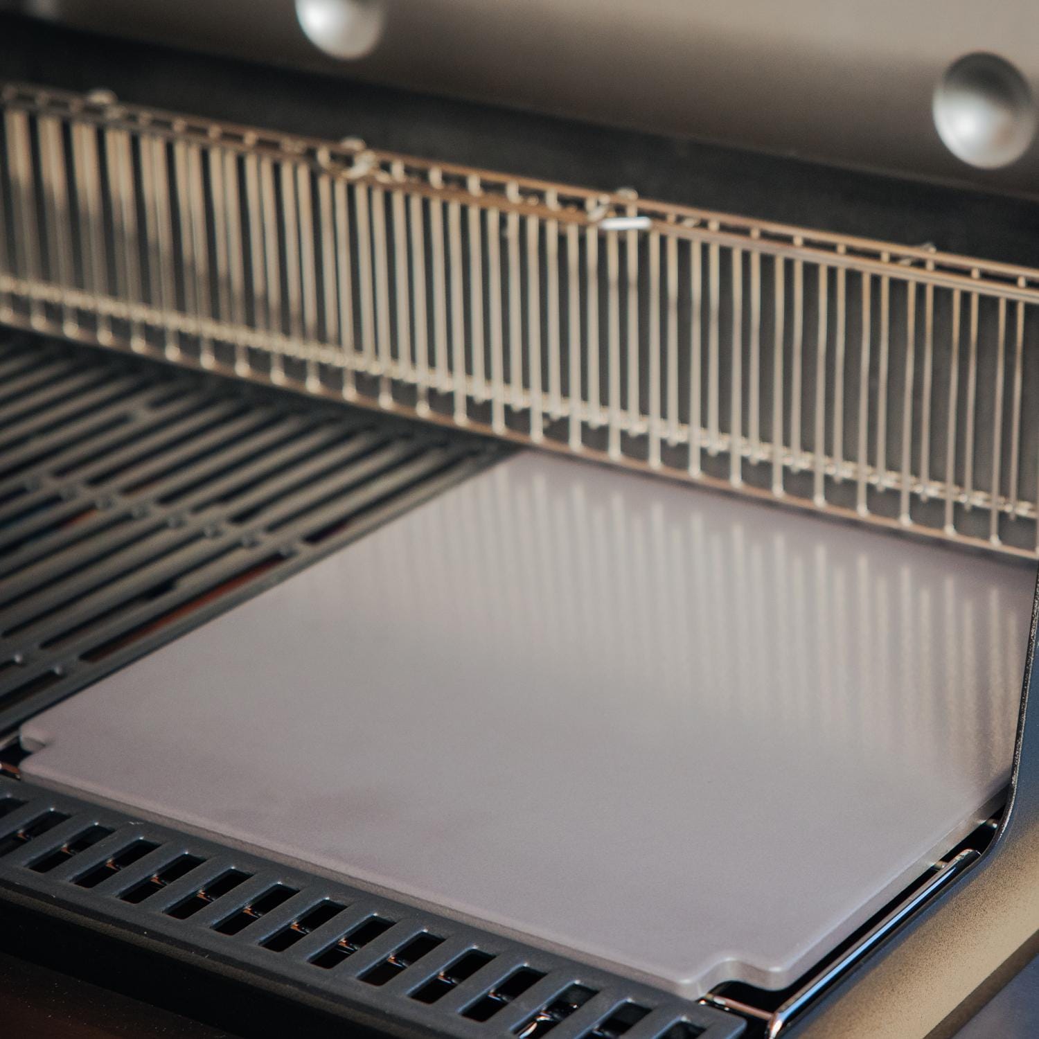 Weber: Weber Crafted Glazed Baking Stone - Cooking - Image 3