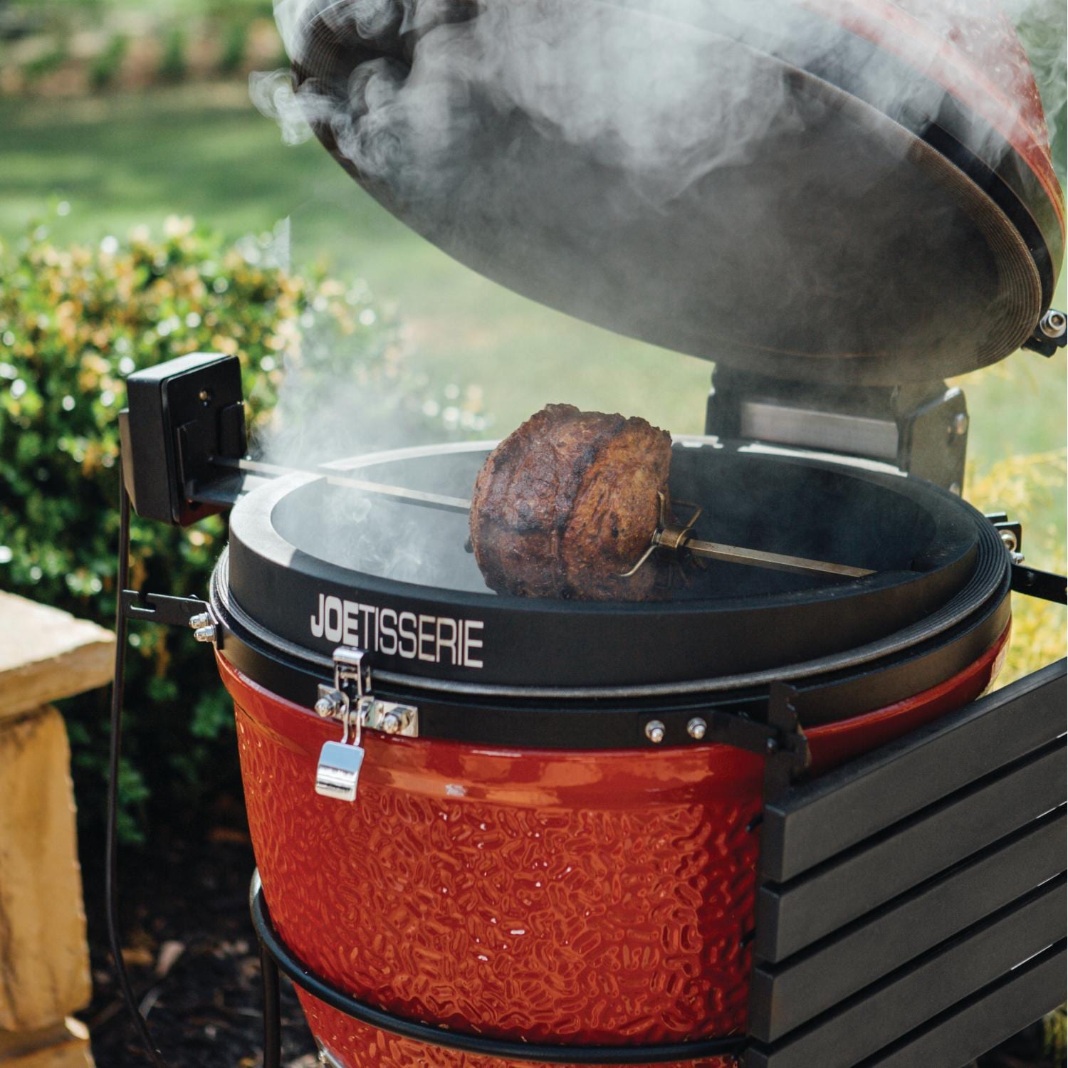 Kamado Joe: JoeTisserie Classic