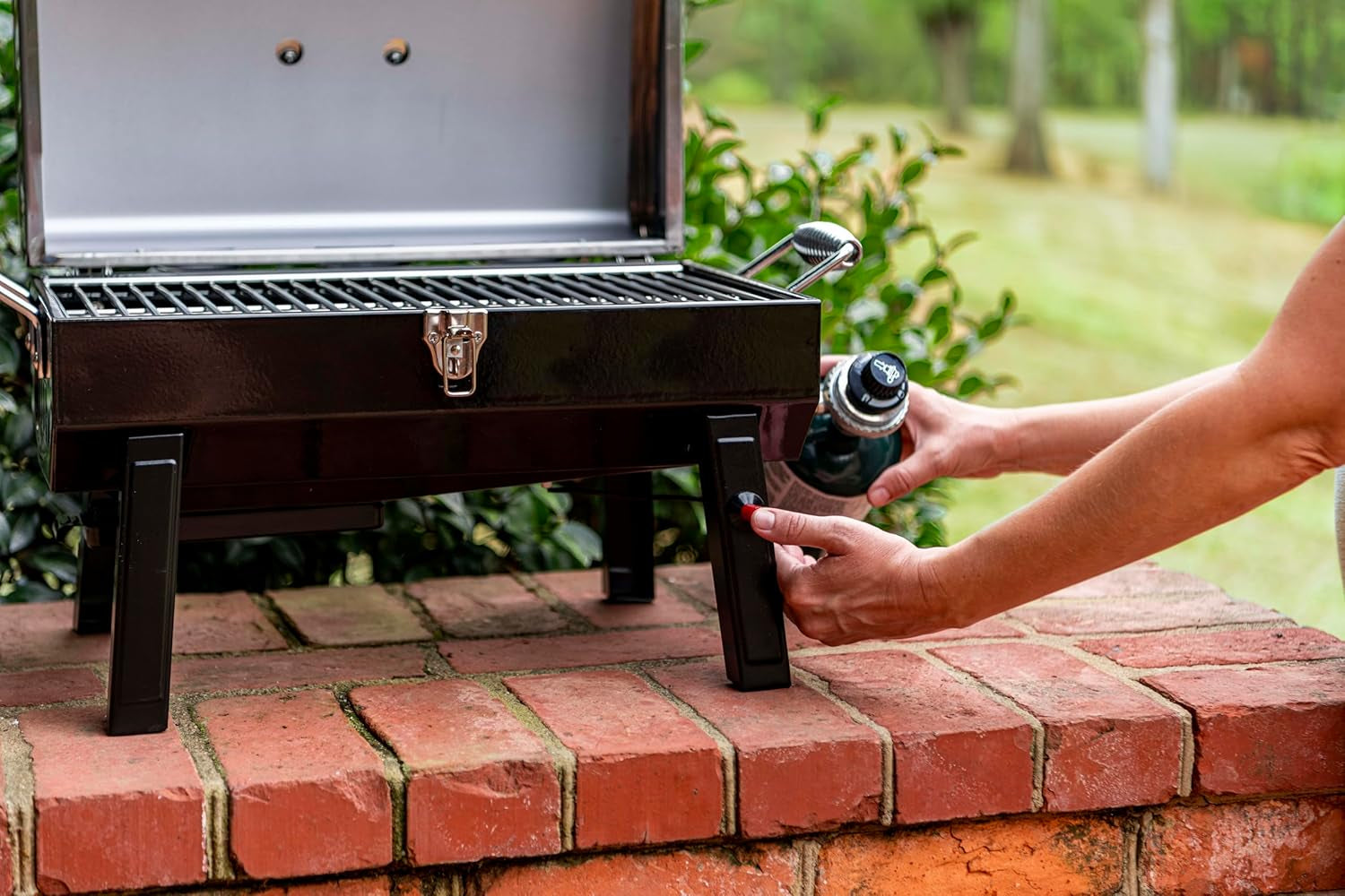 Char-Broil Stainless Steel Portable Liquid Propane Gas Grill - Image 10
