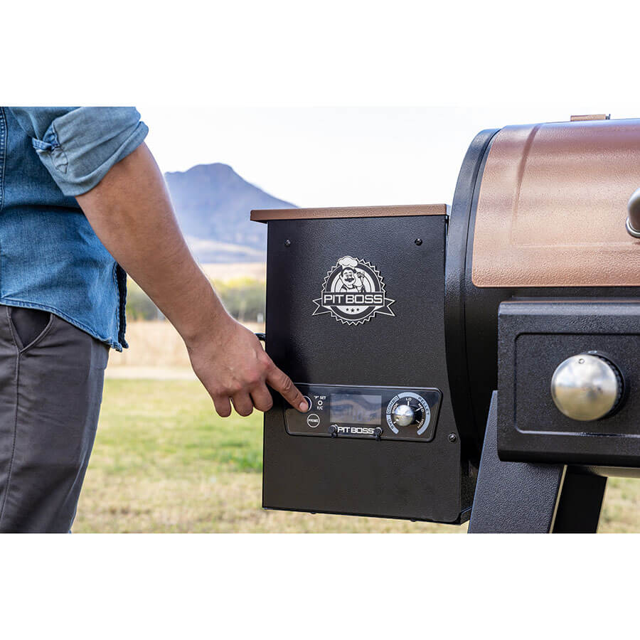 Mile Hybrid Wood Pellet/Gas Combo Grill - Image 3