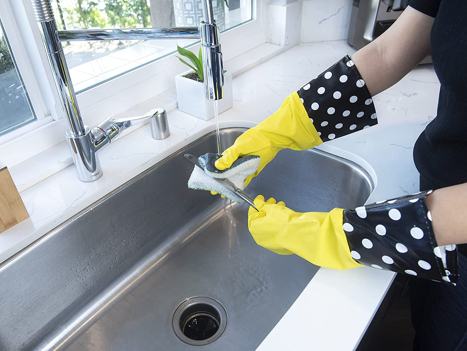 Glam Reusable Latex Dishwashing Gloves for Kitchen or Cleaning. One Size. Yellow. 3 Pairs - Image 4