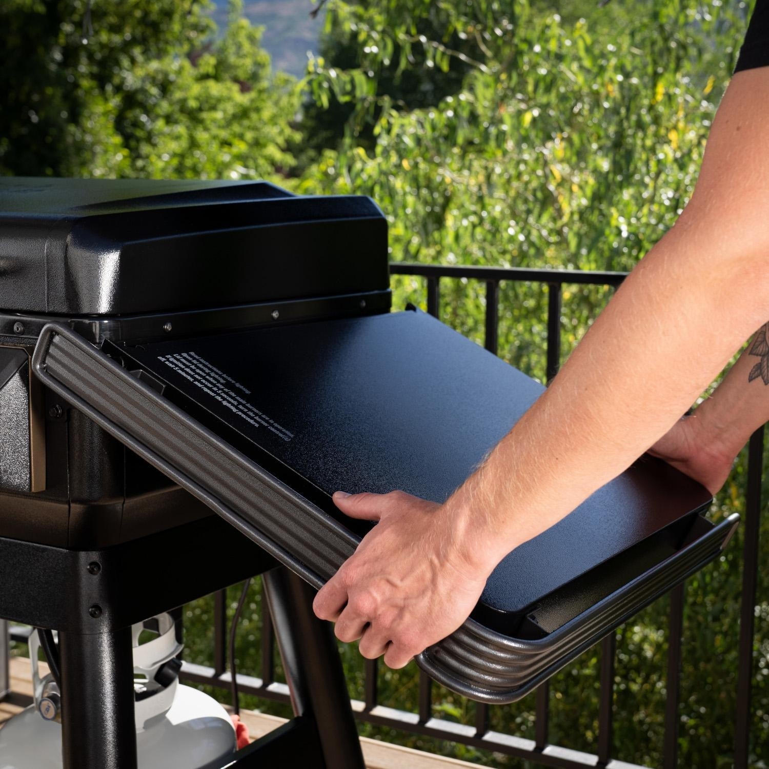 Traeger: Flatrock Flat Top Grill - Image 5