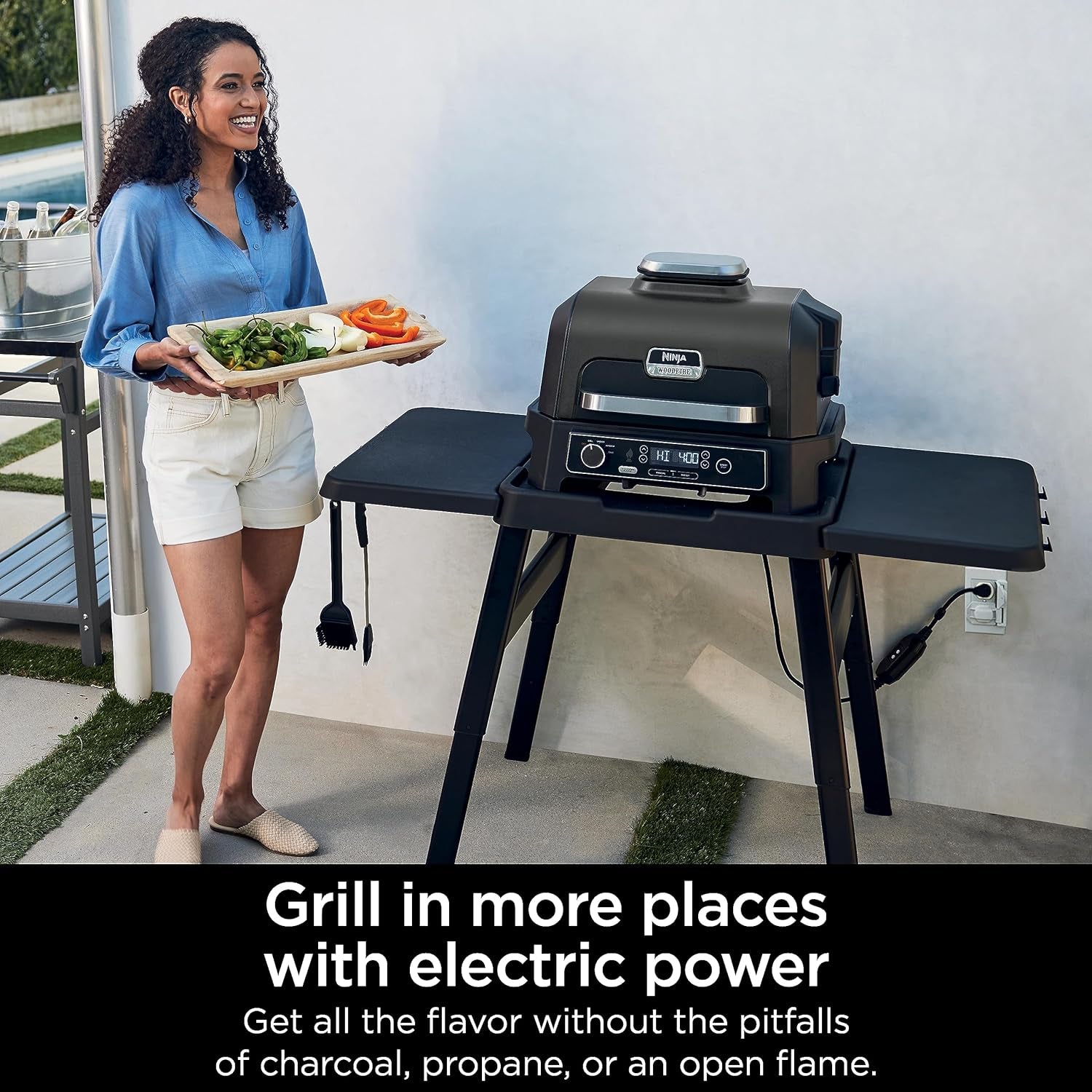OG850 Woodfire Pro XL Outdoor Grill & Smoker with Built-In Thermometer. 4-In-1 Master Grill. BBQ Smoker. Outdoor Air Fryer. Bake. Portable. Electric. Blue - Image 9