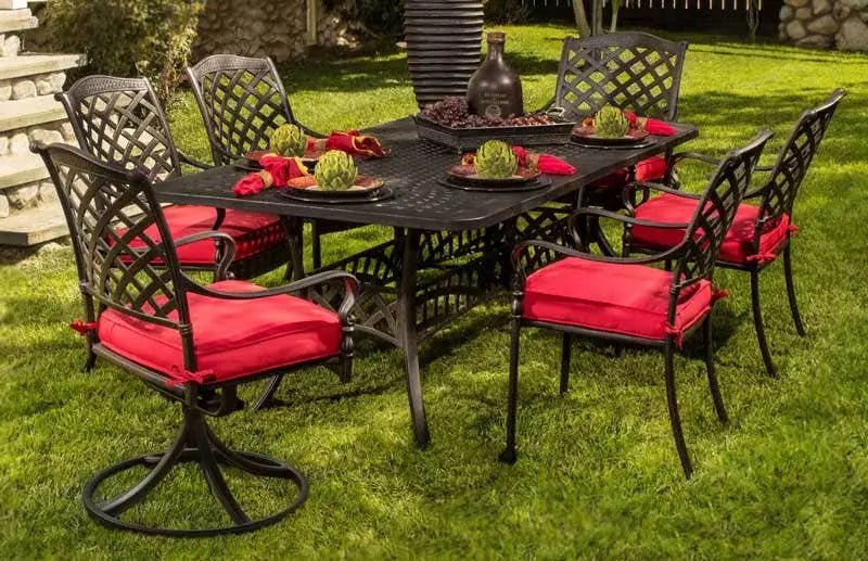 Hanamint Berkshire Dining Swivel Rocker | IN STORE ONLY